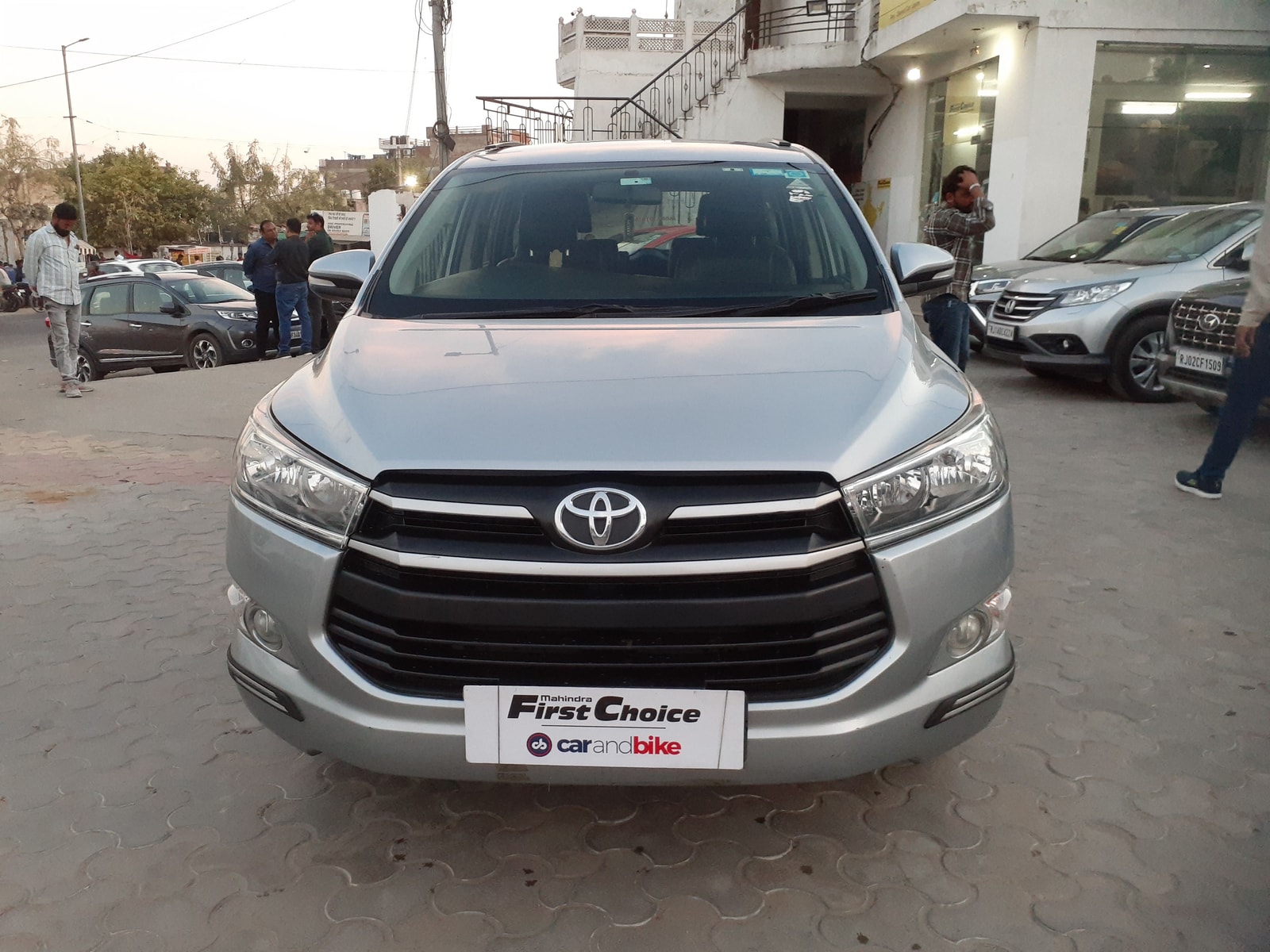 Innova Crysta image 8 Innova Crysta image 8