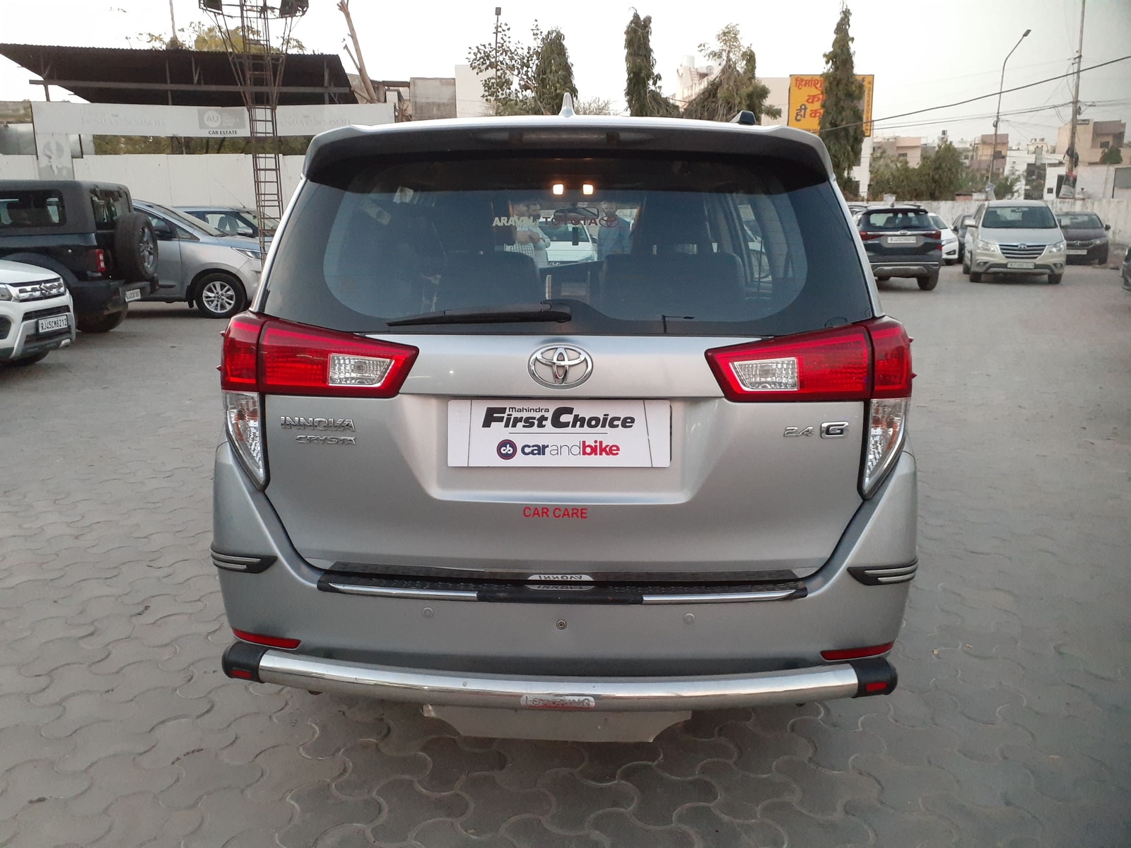 Innova Crysta image 4 Innova Crysta image 4