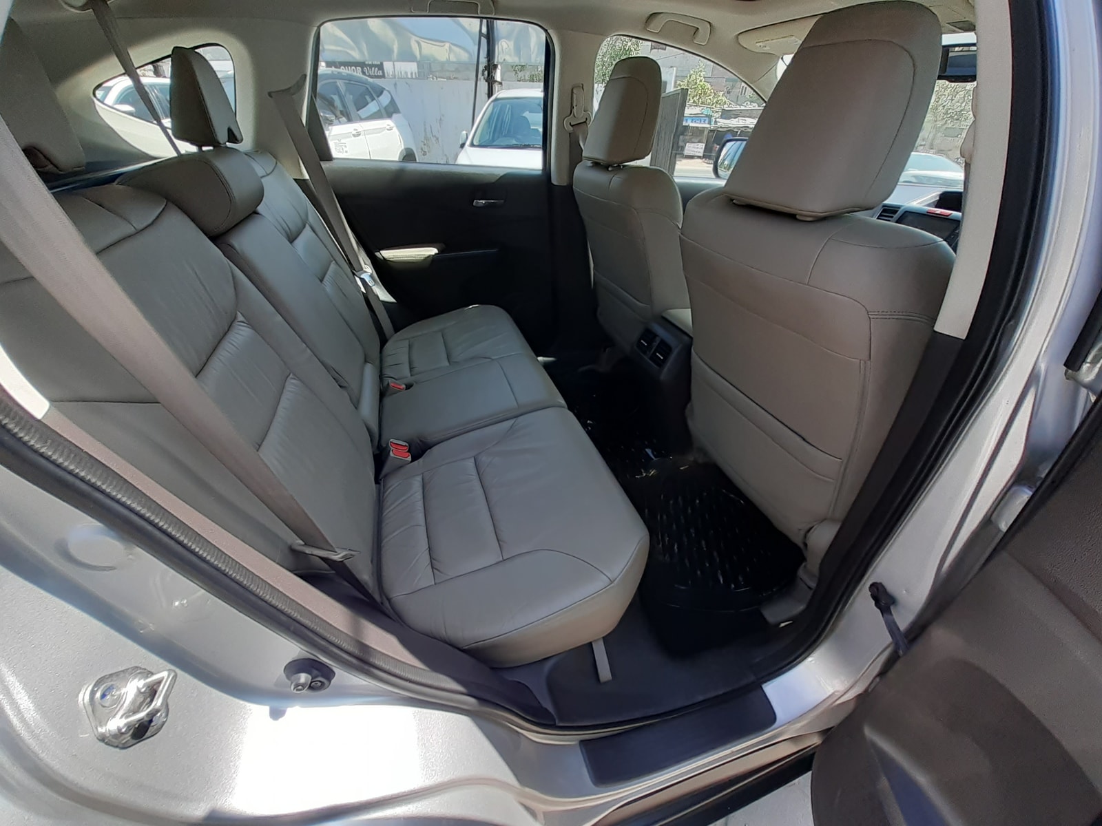 CR-V image 14 CR-V image 14