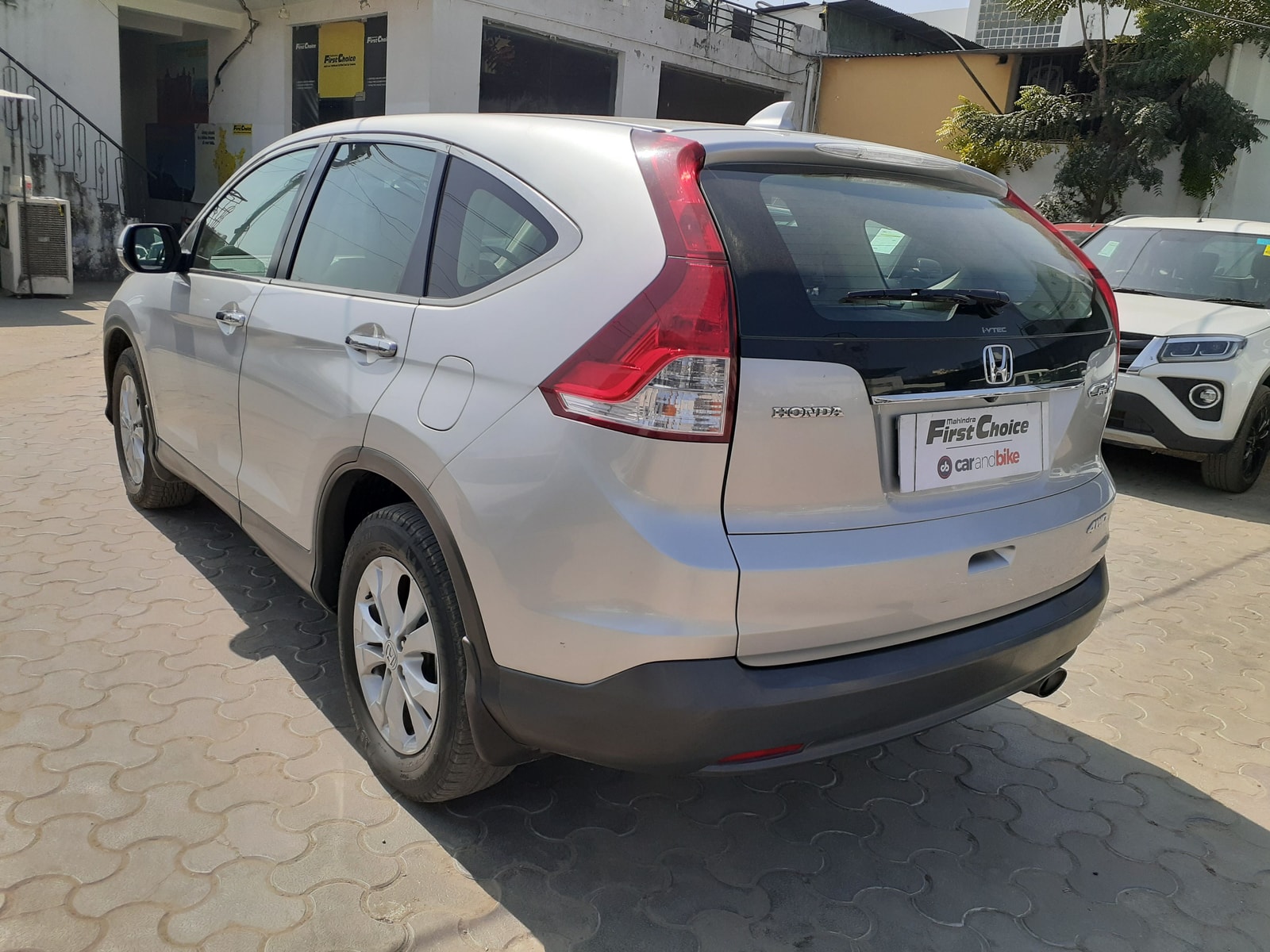 CR-V image 3 CR-V image 3