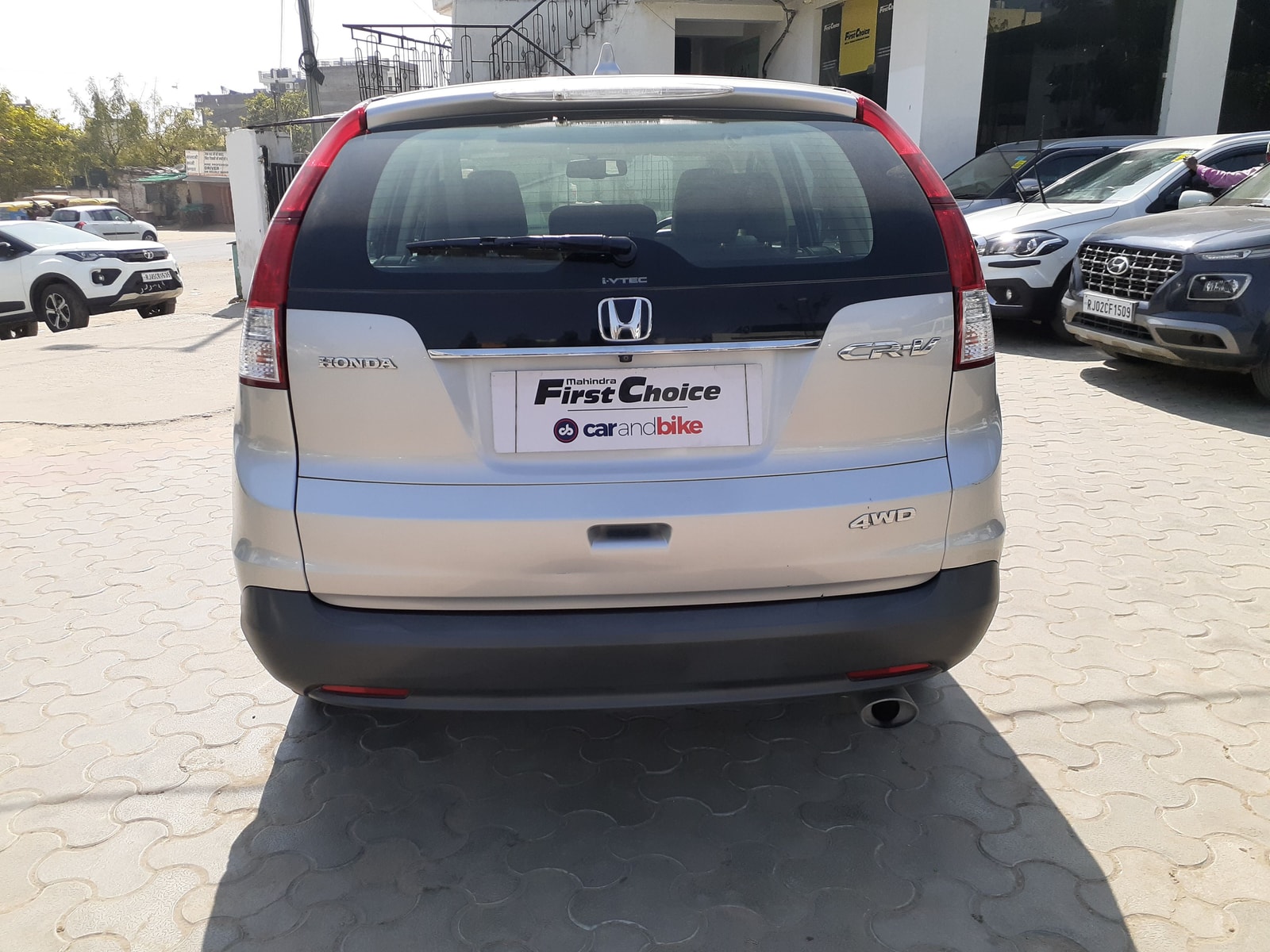 CR-V image 4 CR-V image 4