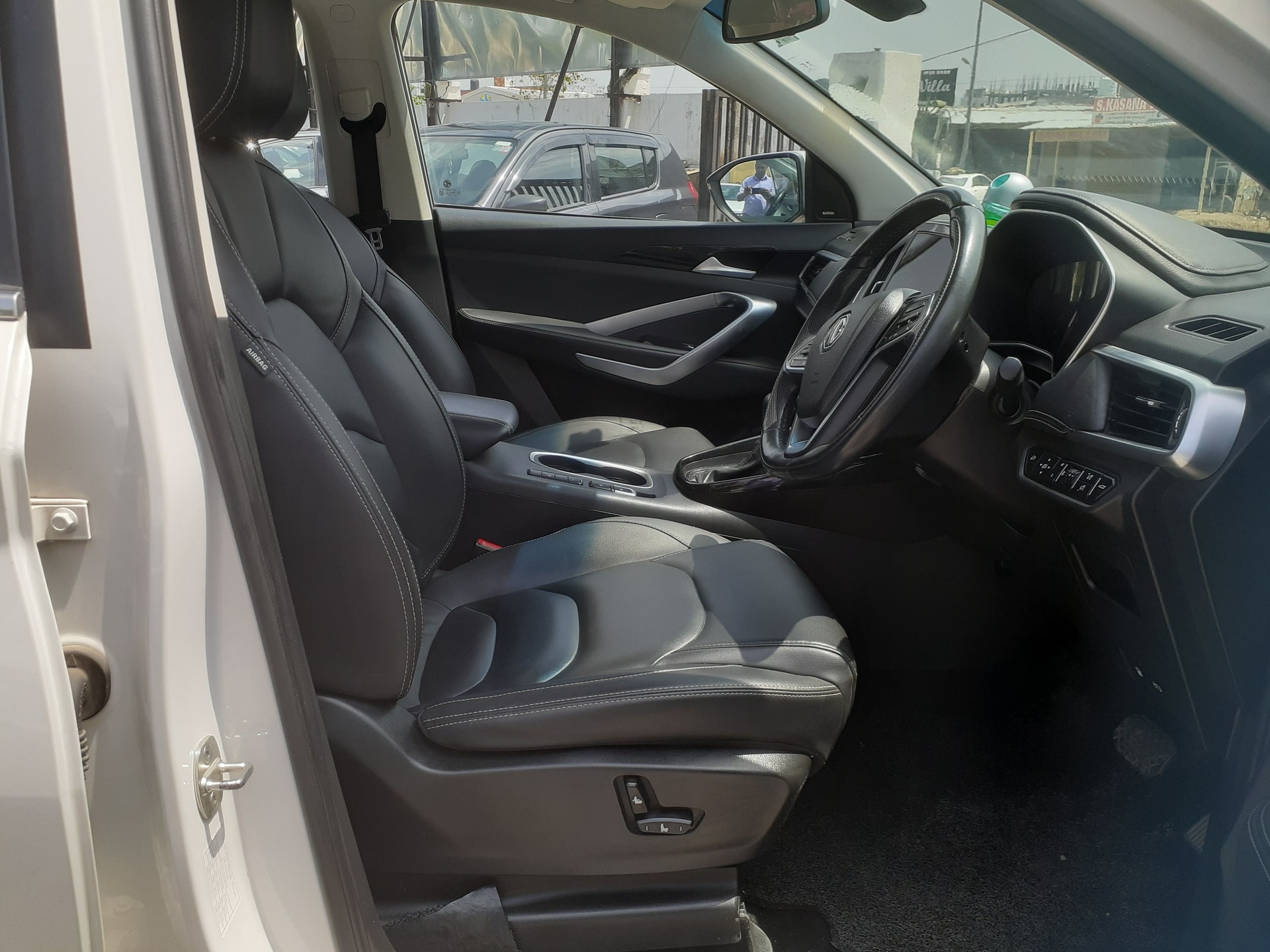 Hector image 16 Hector image 16