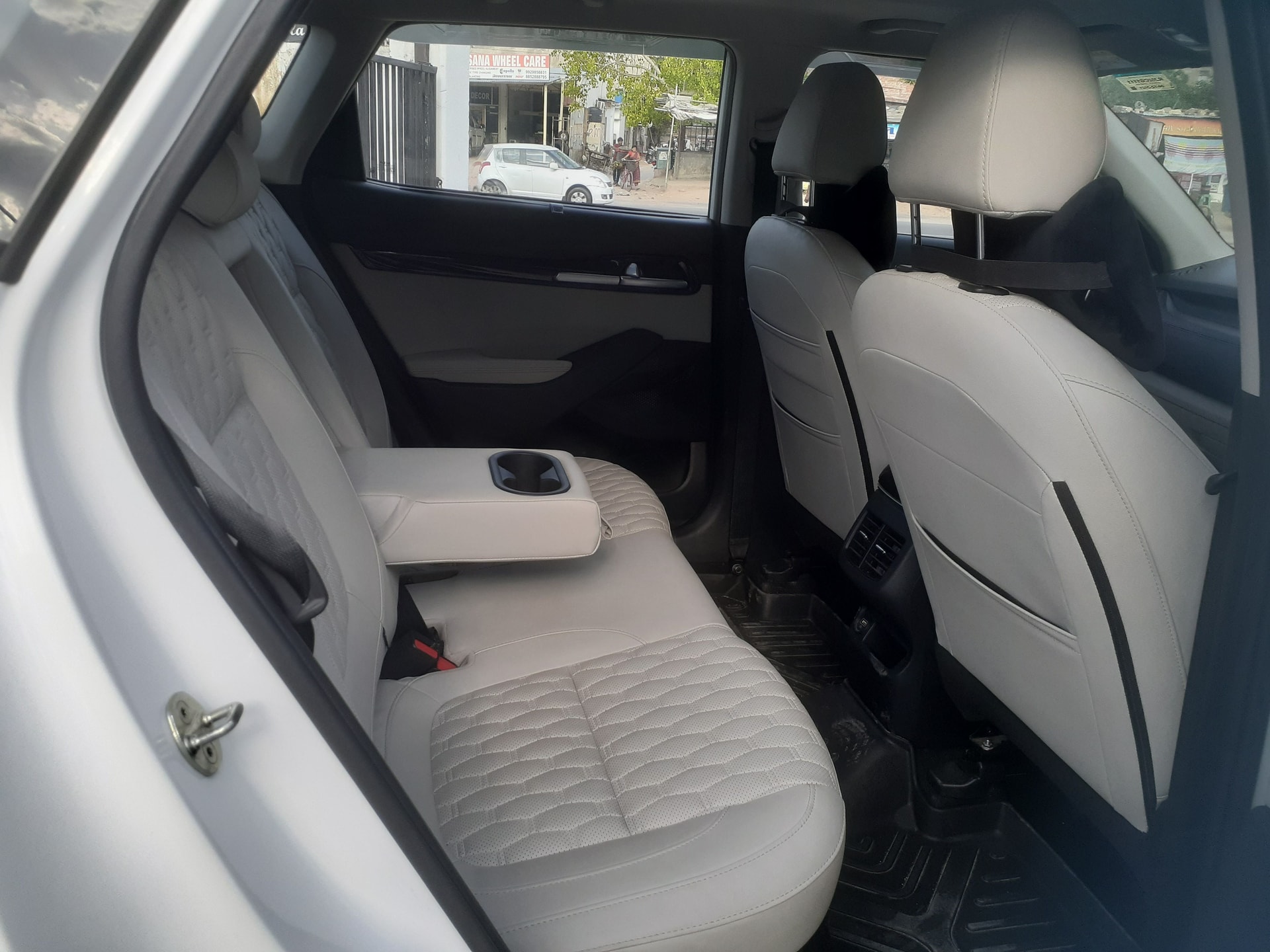 Seltos image 15 Seltos image 15