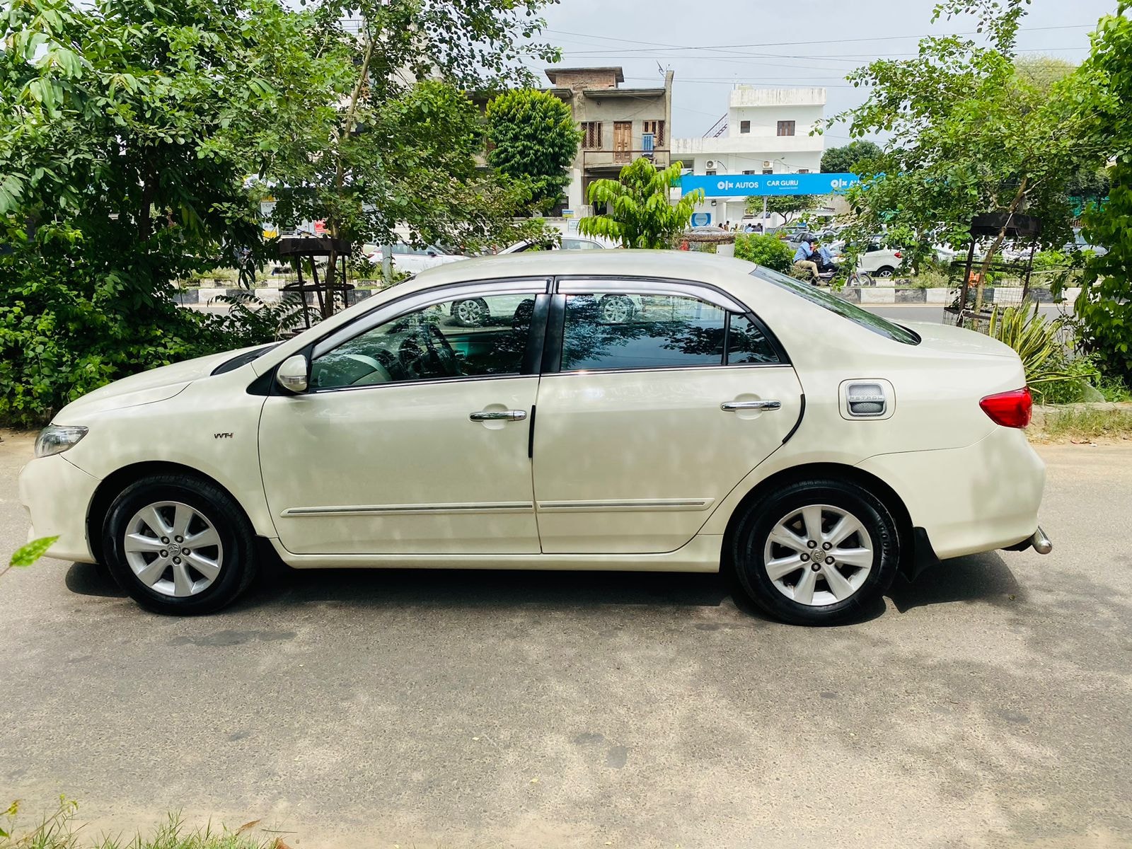 Corolla Altis image 2 Corolla Altis image 2