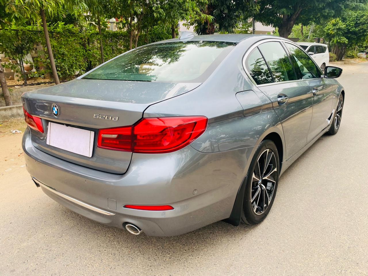 5 Series image 5 5 Series image 5