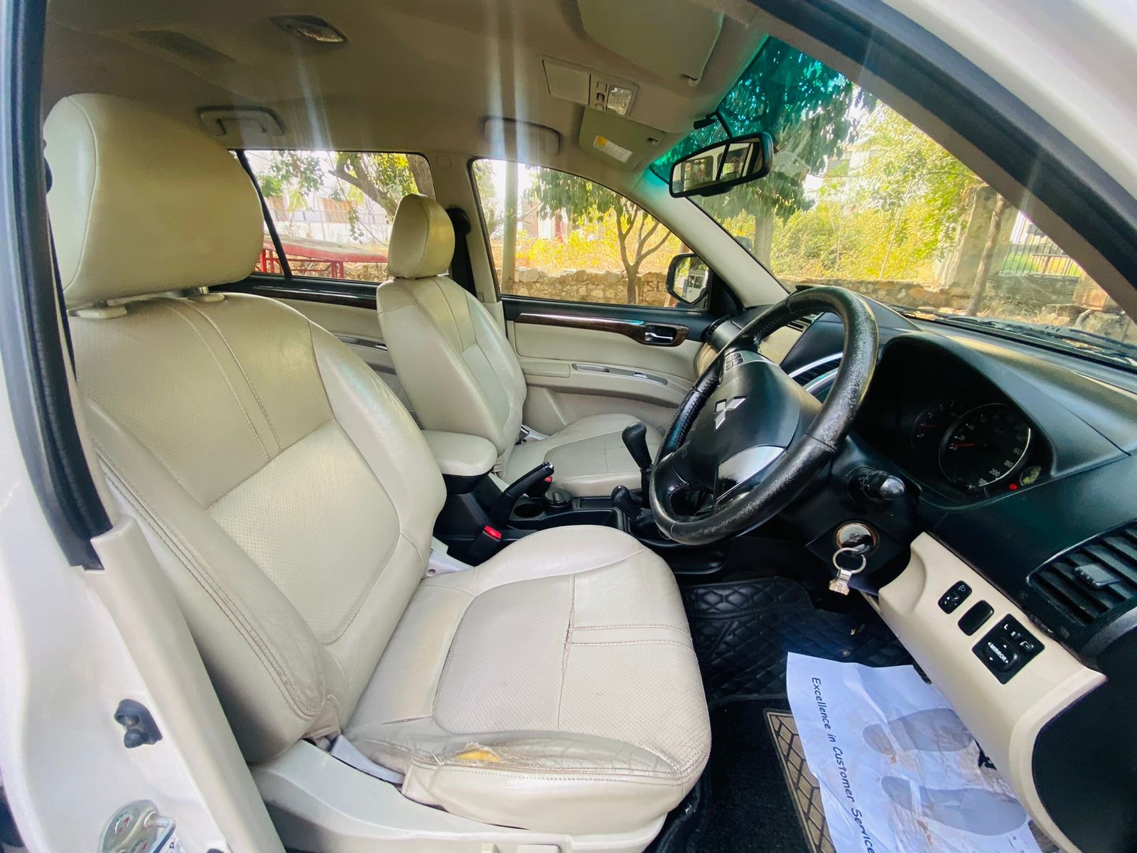 Pajero Sport image 16 Pajero Sport image 16