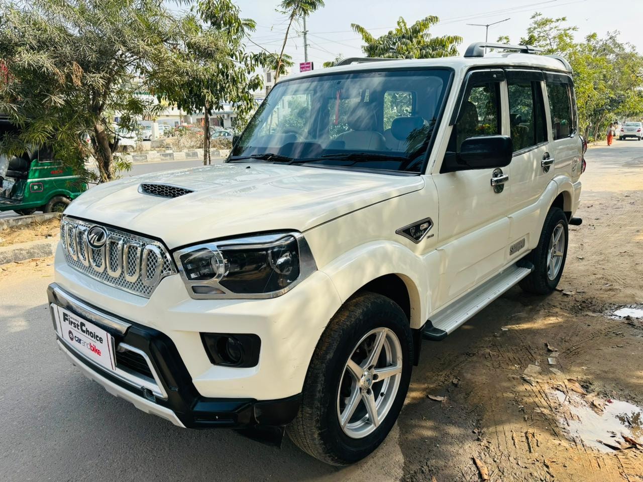 Scorpio image 1 Scorpio image 1