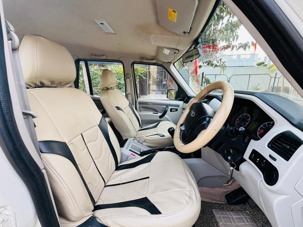 Scorpio image 14 Scorpio image 14