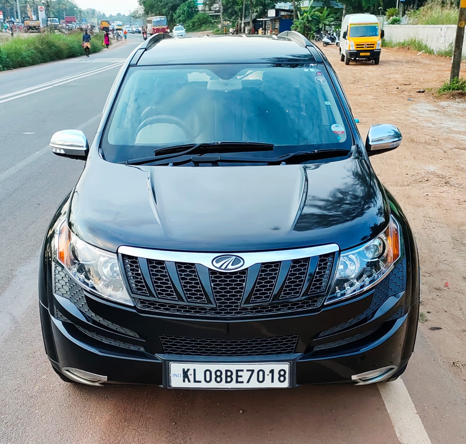 XUV500 image 3 XUV500 image 3