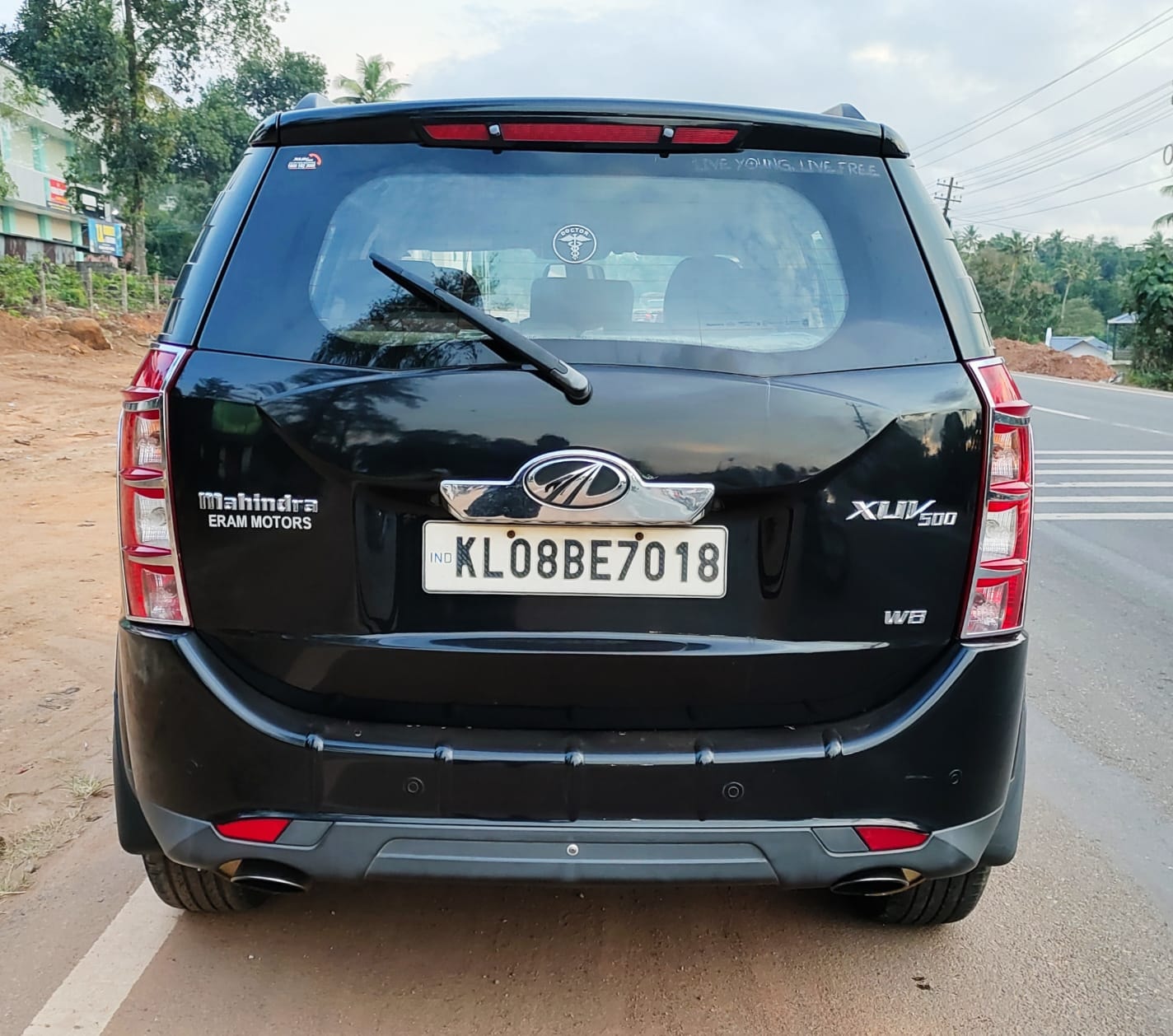 XUV500 image 6 XUV500 image 6