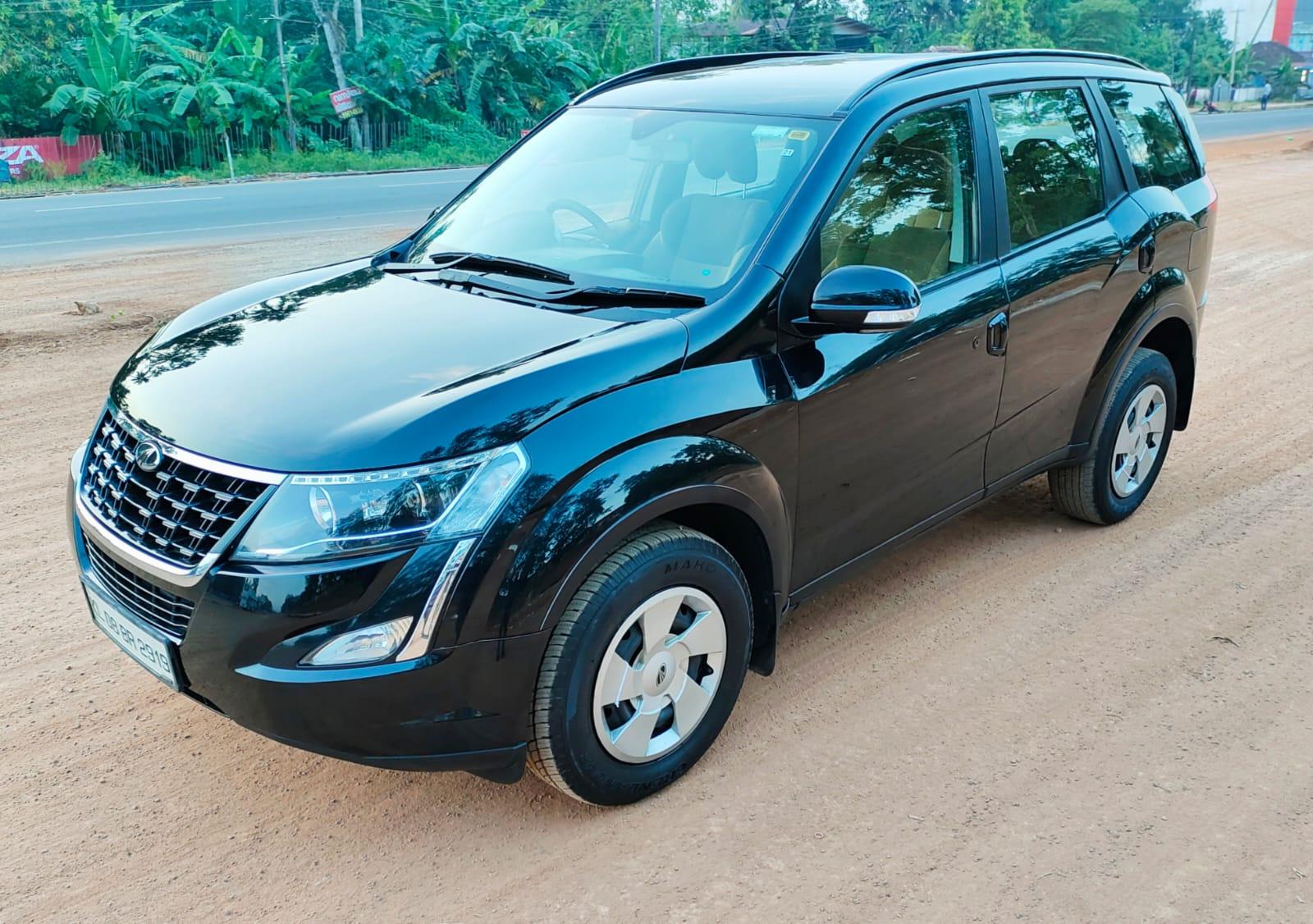 Used 2018 Mahindra XUV500 W7 BS IV for sale