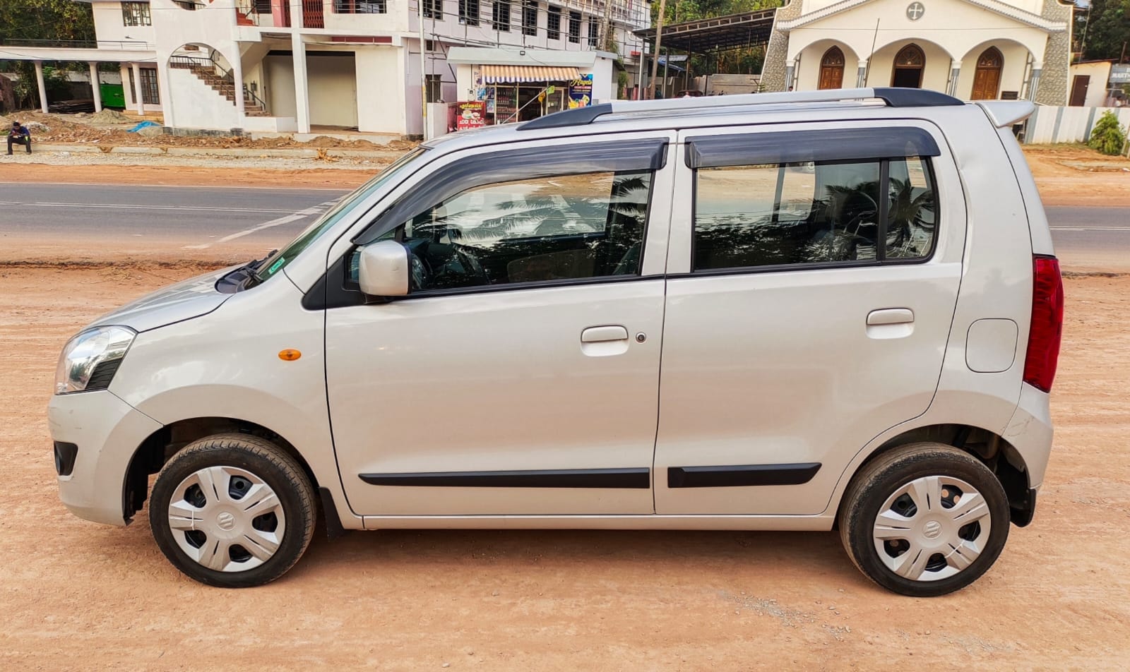 Wagon R image 2 Wagon R image 2