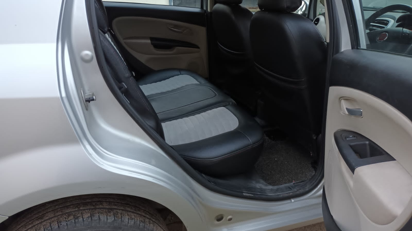 Punto Evo image 6 Punto Evo image 6