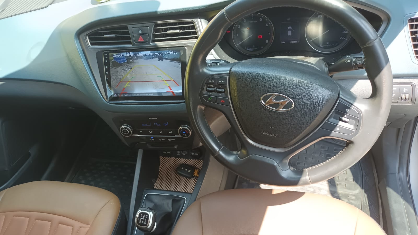 i20 Active image 4 i20 Active image 4