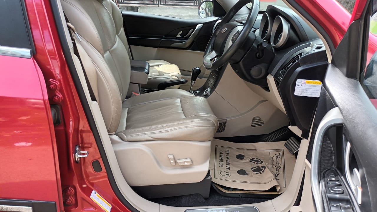 XUV500 image 7 XUV500 image 7