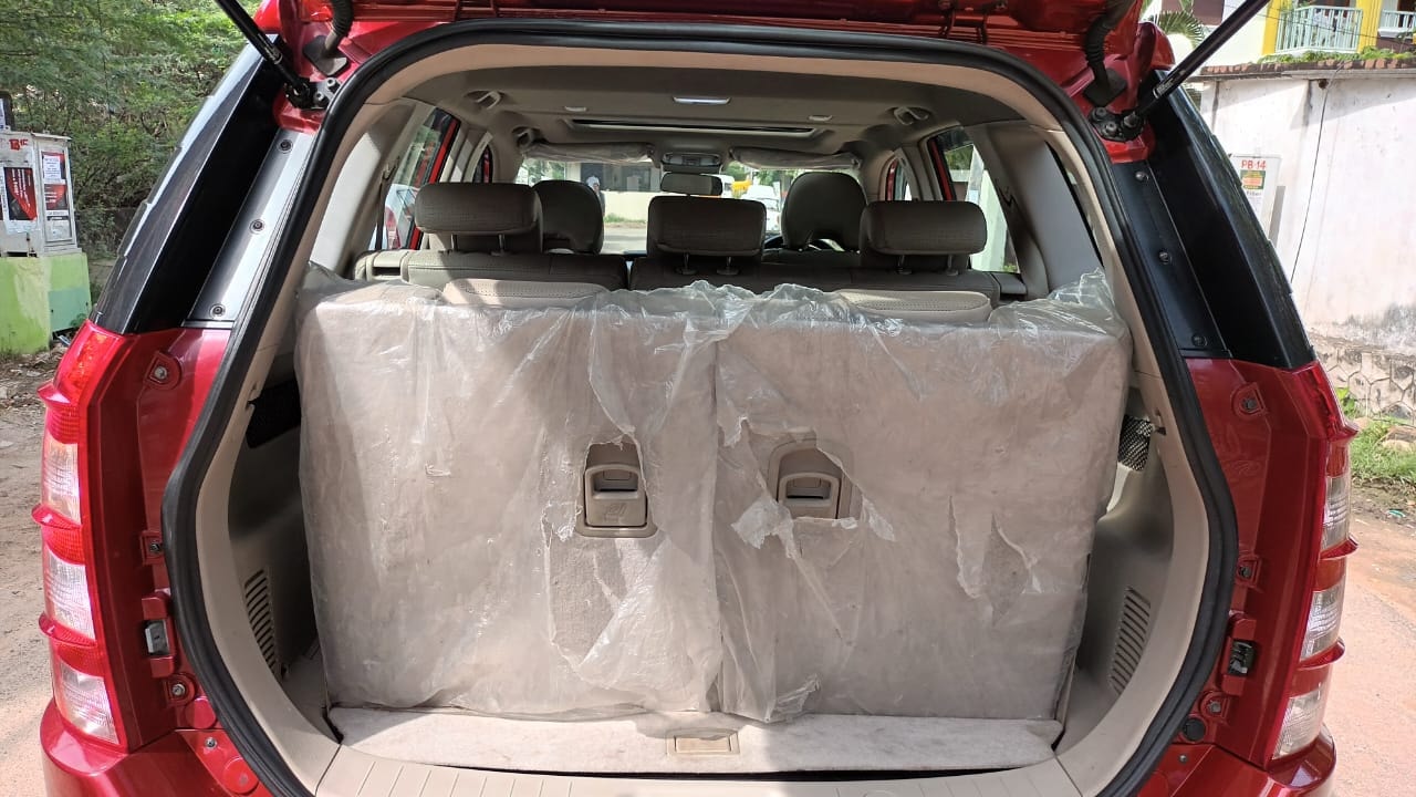 XUV500 image 13 XUV500 image 13