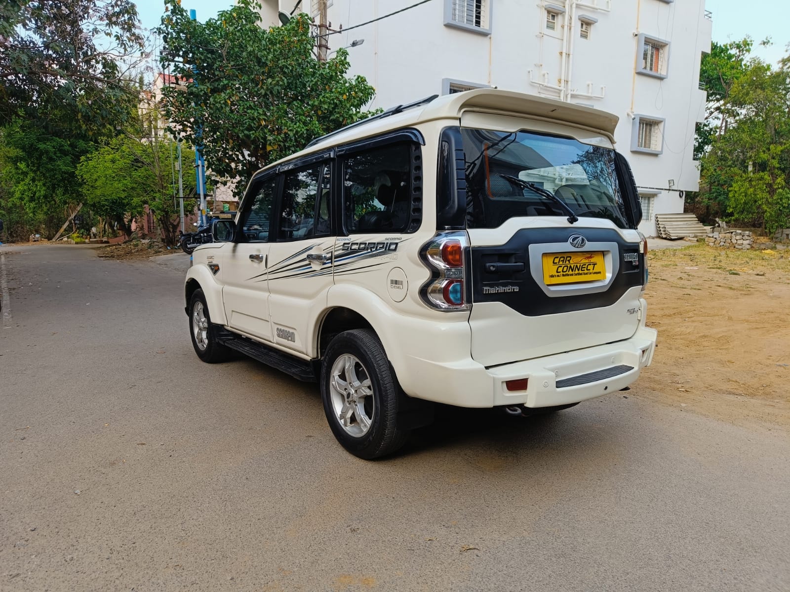 Scorpio image 3 Scorpio image 3