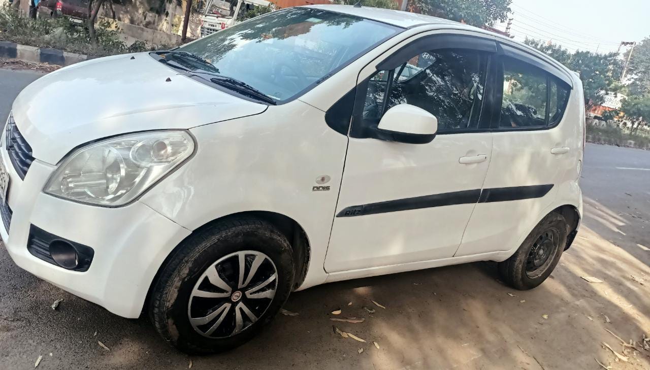 Ritz image 9 Ritz image 9