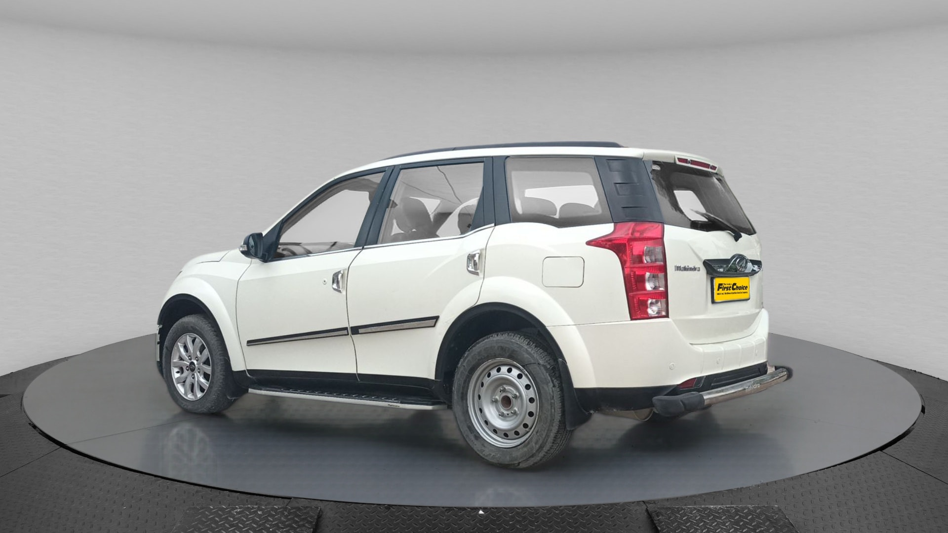 XUV500 image 3 XUV500 image 3