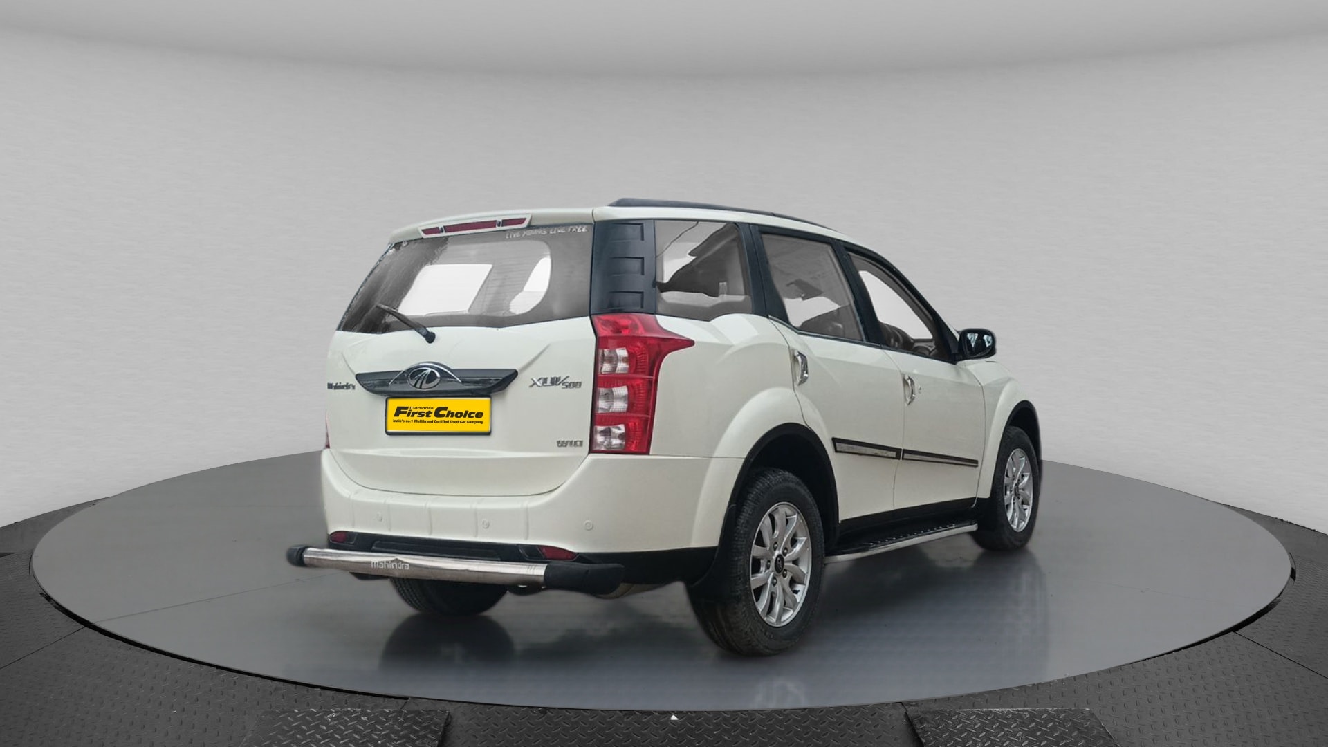 XUV500 image 7 XUV500 image 7