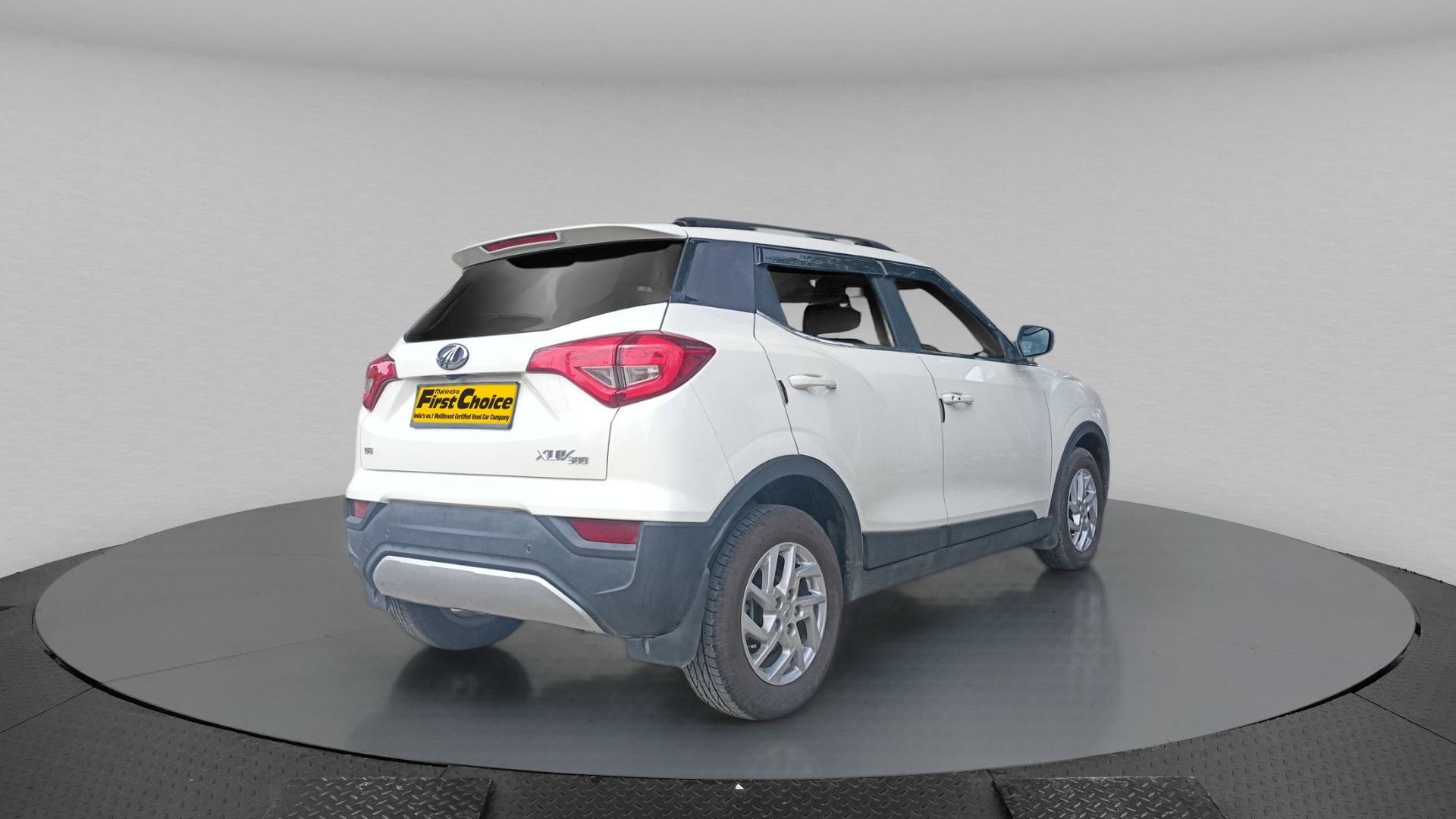 XUV300 image 6 XUV300 image 6