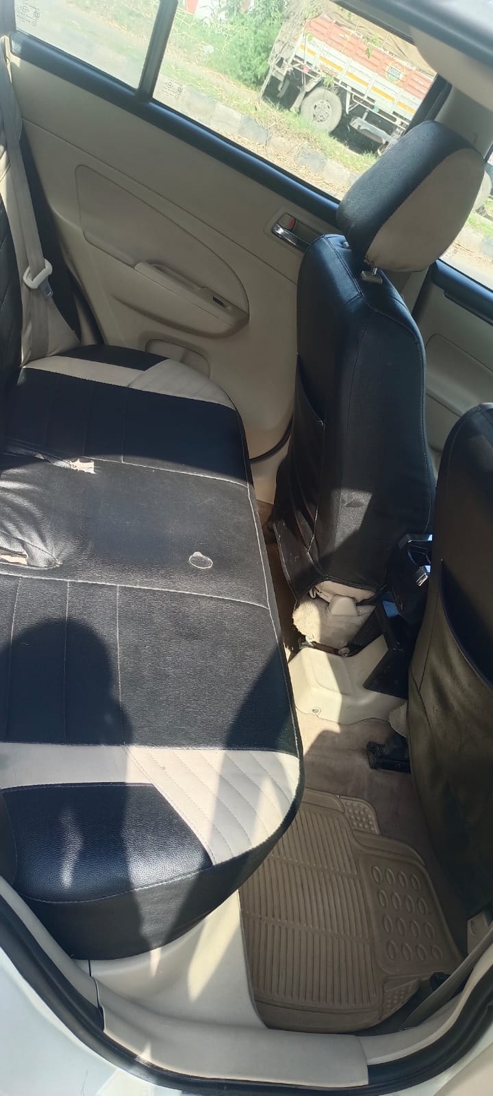 Swift DZire image 15 Swift DZire image 15