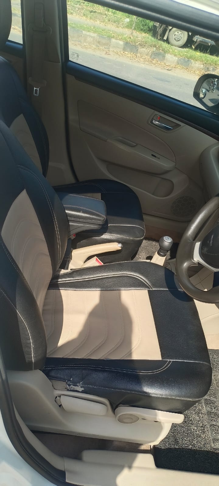 Swift DZire image 16 Swift DZire image 16