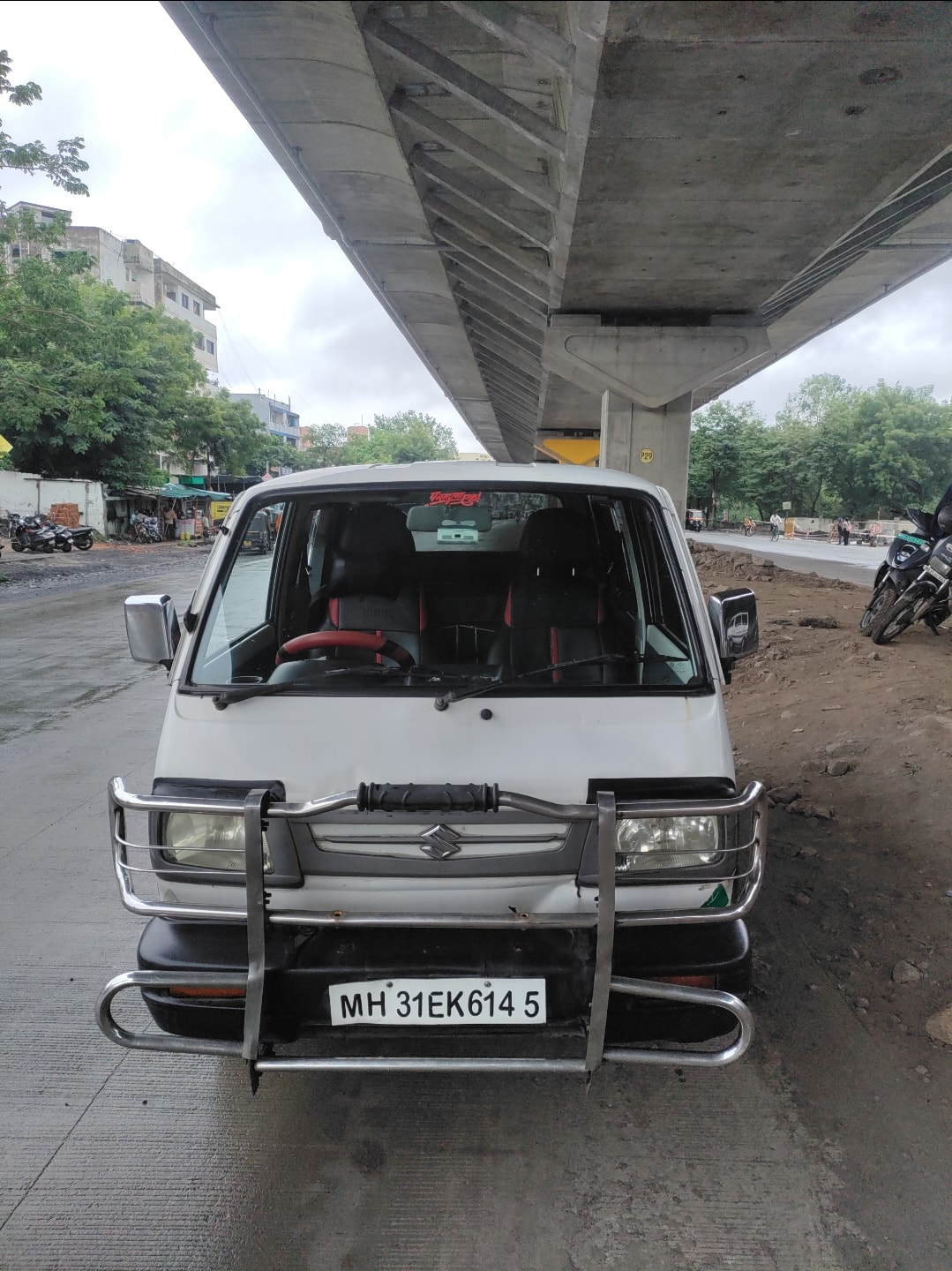 Used 2014 Maruti Suzuki Omni Used 2014 Maruti Suzuki Omni