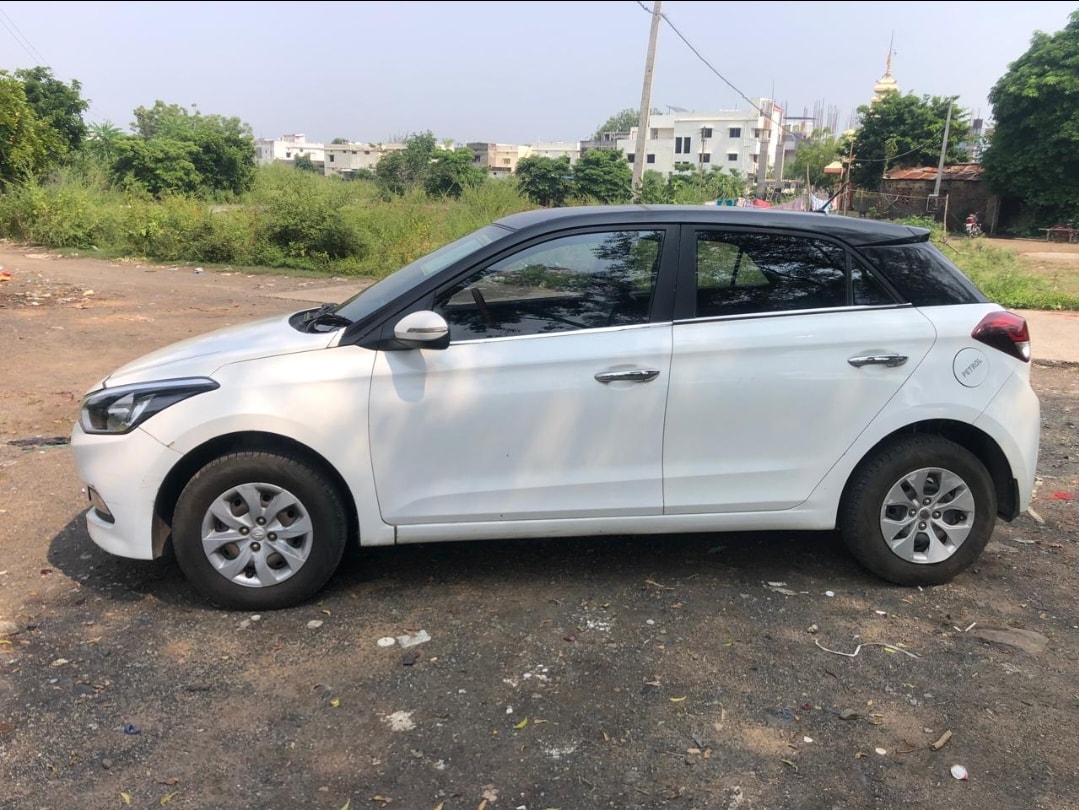 Used 2017 Hyundai i20 Active Used 2017 Hyundai i20 Active