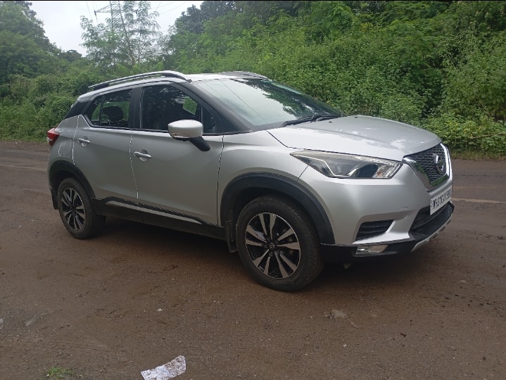 Used 2020 Nissan Kicks Used 2020 Nissan Kicks