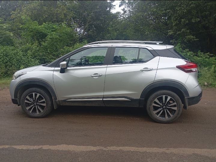 Used 2020 Nissan Kicks Used 2020 Nissan Kicks