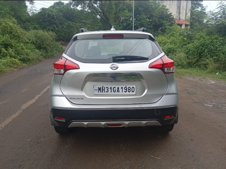 Used 2020 Nissan Kicks Used 2020 Nissan Kicks