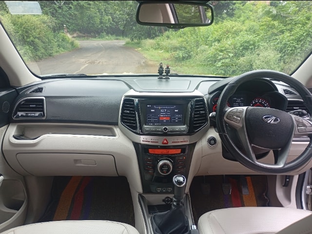 View Mahindra XUV300 Image 14 Used Mahindra XUV300 Image 14