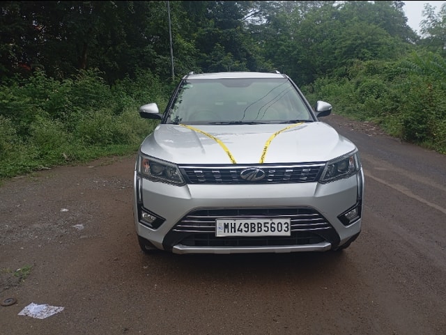 View Mahindra XUV300 Image 2 Used Mahindra XUV300 Image 2