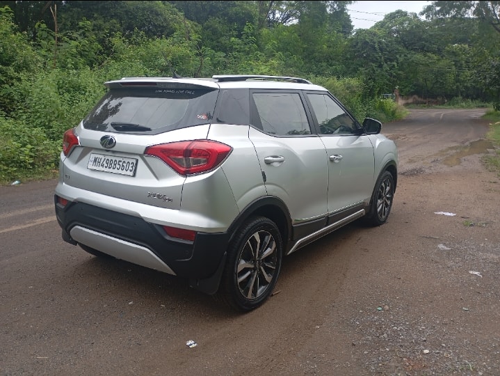 View 2019 Mahindra XUV300 W8 (O) Diesel BS IV Image 8 Used 2019 Mahindra XUV300 W8 (O) Diesel BS IV Image 8