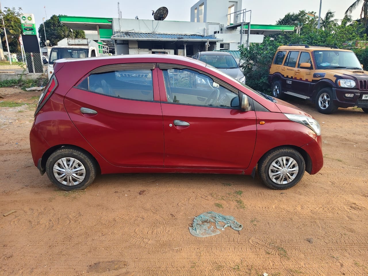 Used 2013 Hyundai EON Used 2013 Hyundai EON