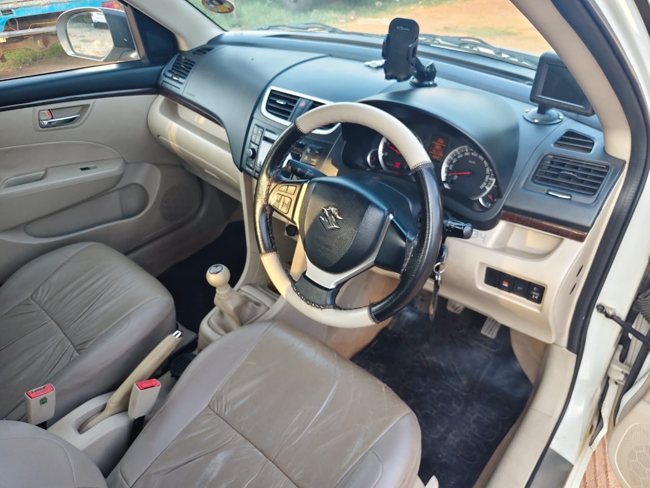 Used 2013 Maruti Suzuki Swift DZire Used 2013 Maruti Suzuki Swift DZire