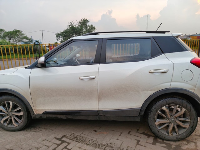 View Mahindra XUV300 Image 4 Used Mahindra XUV300 Image 4