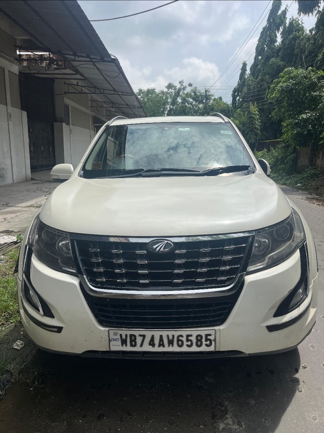 View Mahindra XUV500 Image 1 Used Mahindra XUV500 Image 1