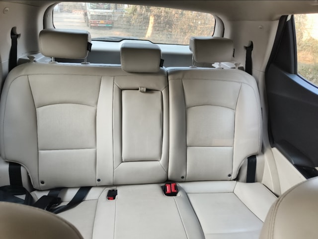 View Mahindra XUV300 Image 12 Used Mahindra XUV300 Image 12