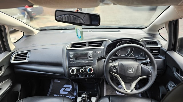 View Honda WR-V Image 14 Used Honda WR-V Image 14