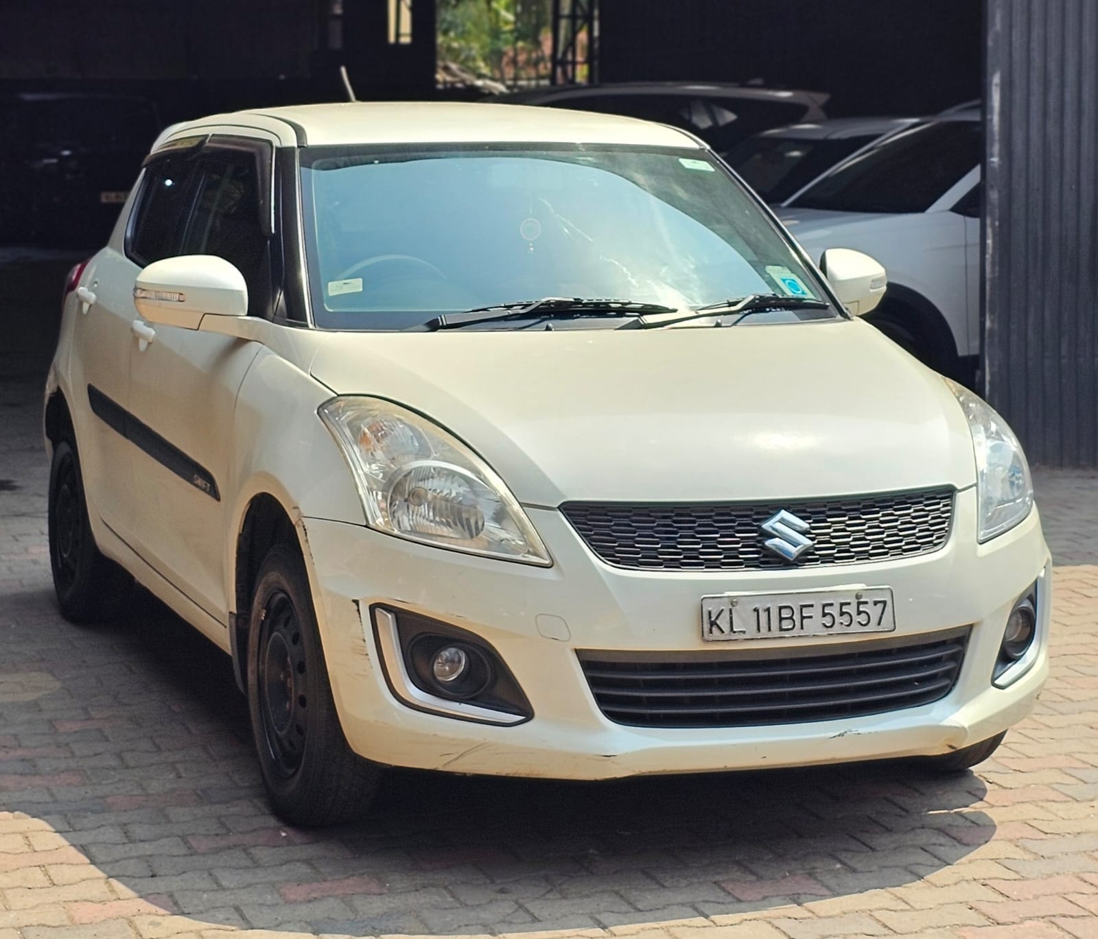 Used 2017 Maruti Suzuki Swift Used 2017 Maruti Suzuki Swift