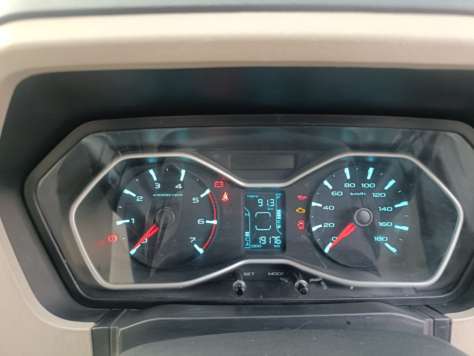 View 2022 Mahindra Scorpio Classic S 7 Seater Image 11 Used 2022 Mahindra Scorpio Classic S 7 Seater Image 11