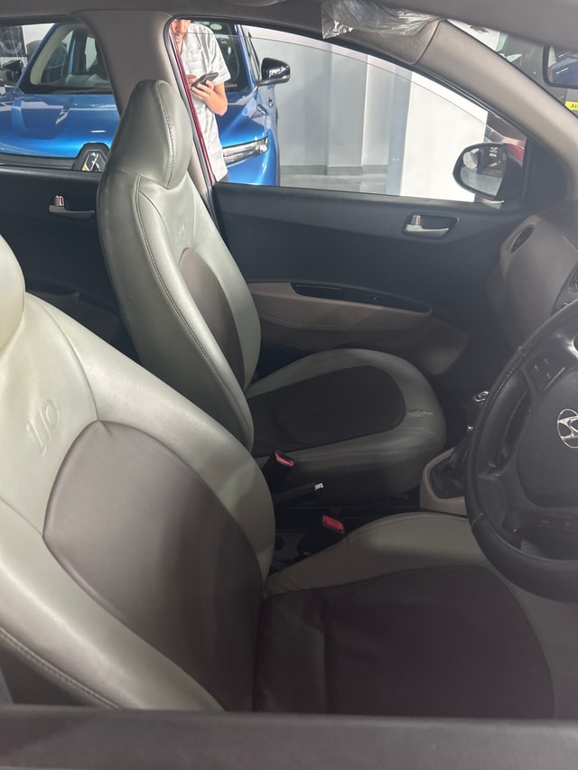 View Hyundai Grand i10 Image 16 Used Hyundai Grand i10 Image 16