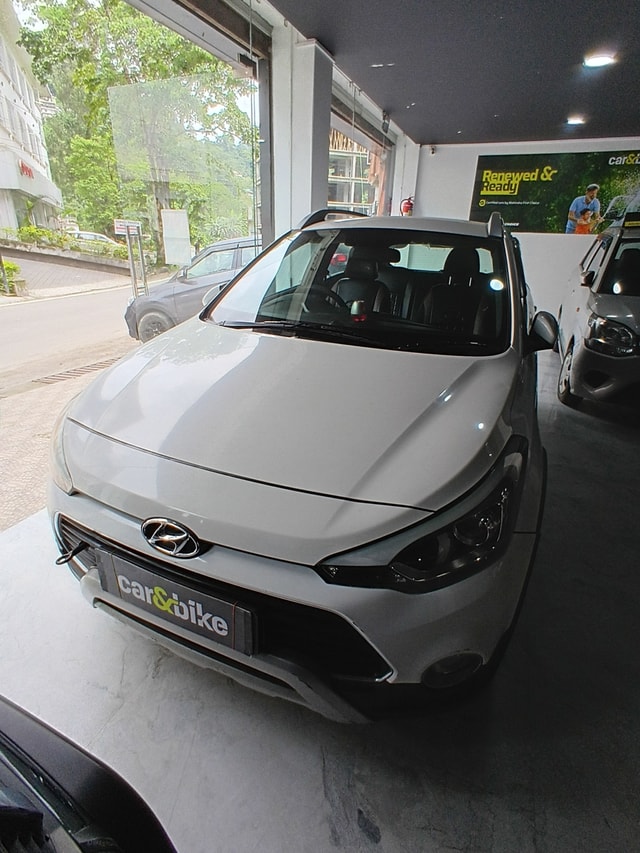 View Hyundai i20 Active Image 7 Used Hyundai i20 Active Image 7