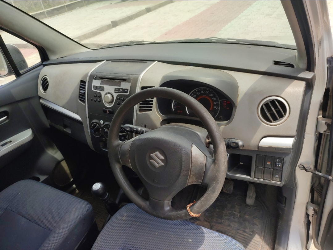 View 2011 Maruti Suzuki Wagon R VXI 1.0 BS IV Image 11 Used 2011 Maruti Suzuki Wagon R VXI 1.0 BS IV Image 11