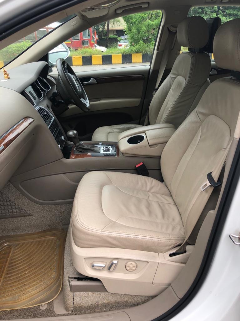 Q7 image 7 Q7 image 7