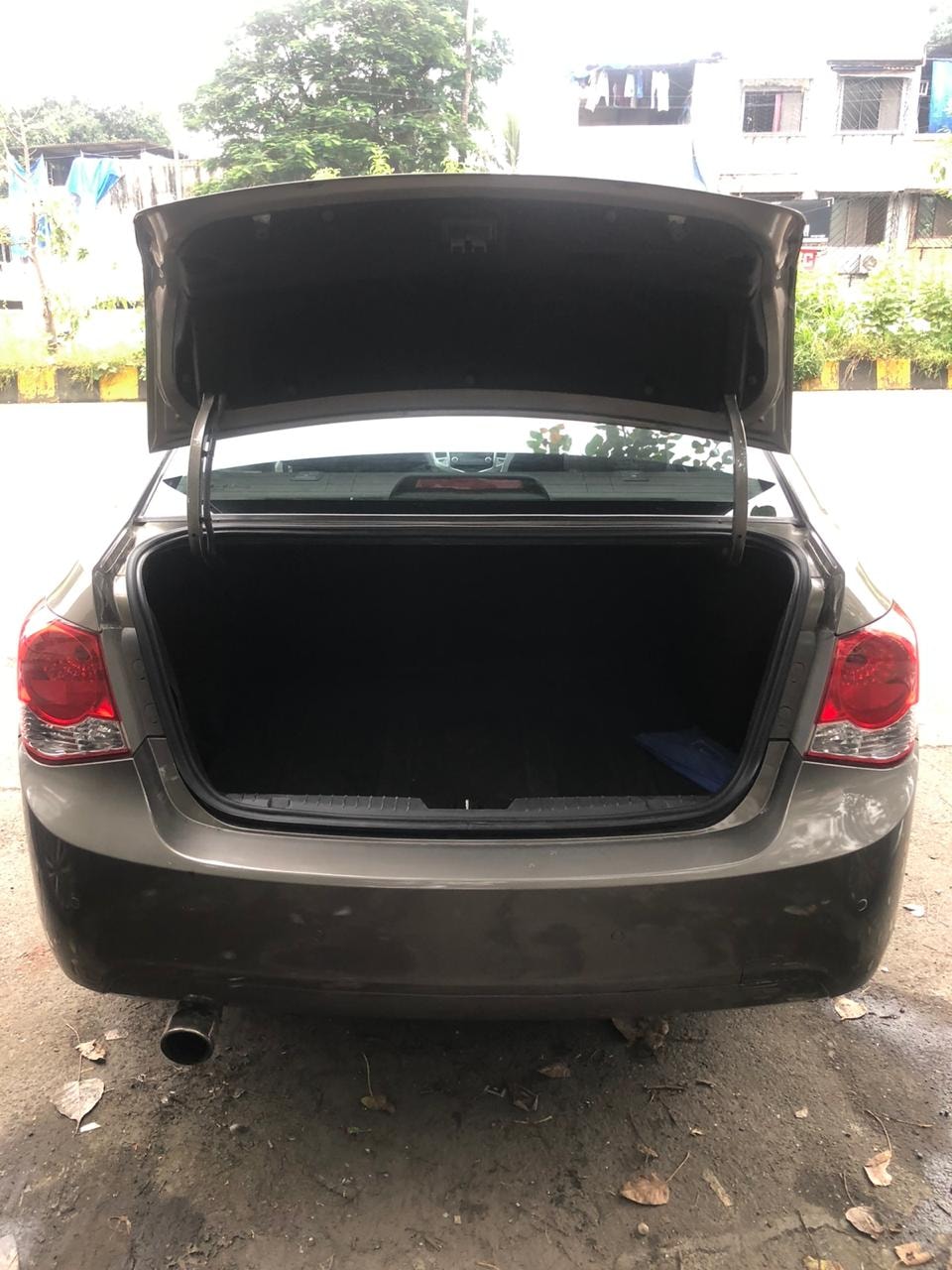 Cruze image 16 Cruze image 16