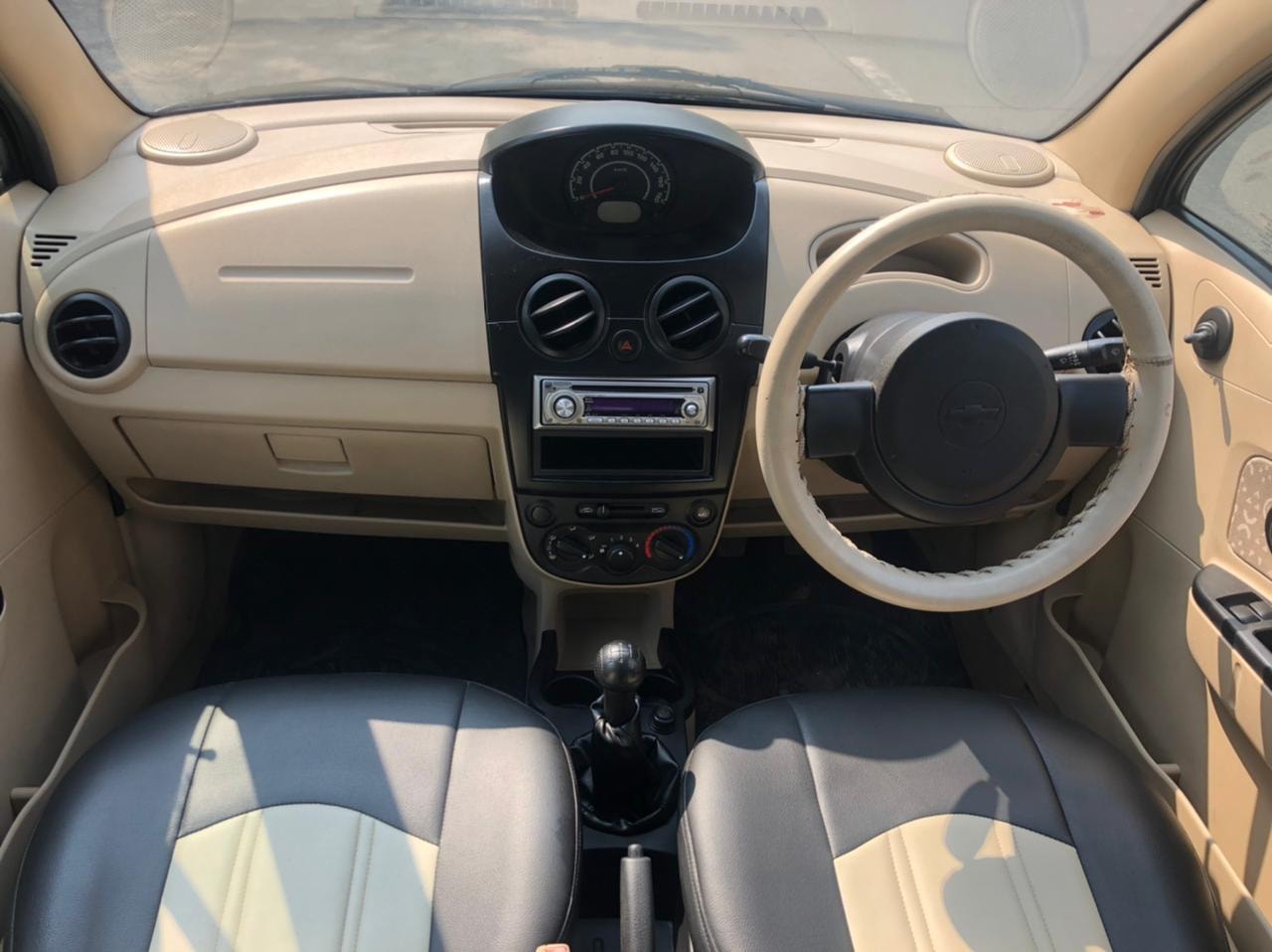 Spark image 4 Spark image 4