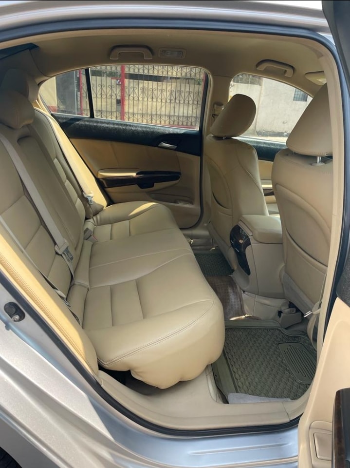 Accord image 12 Accord image 12